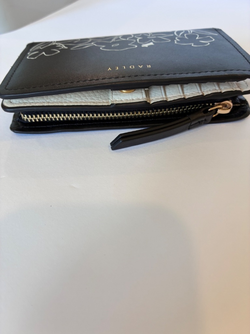 Radley London Black Floral Leather Wallet Wristlet Zip Around - Picture 6 of 14